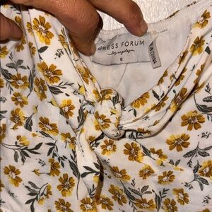 Dress Forum Yellow Floral Knot Top